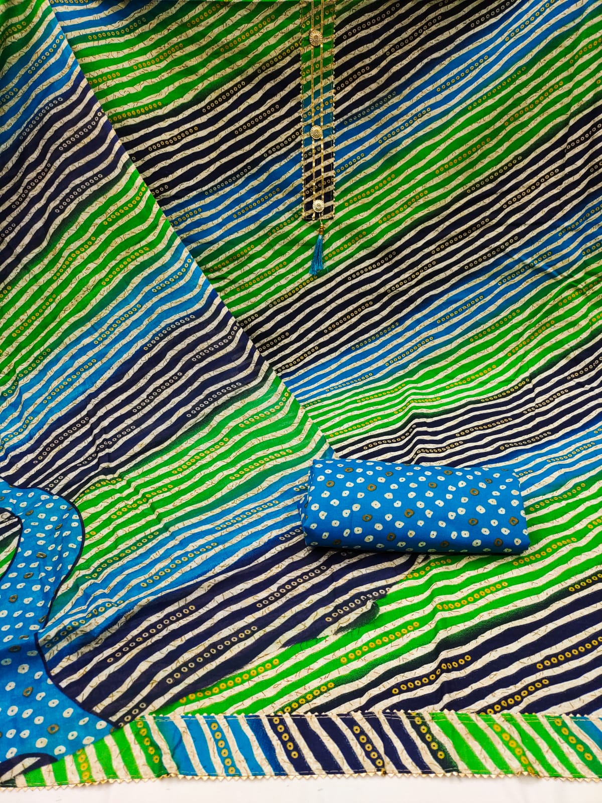 Pacharang Cotton Print Non Catalog Dress Material